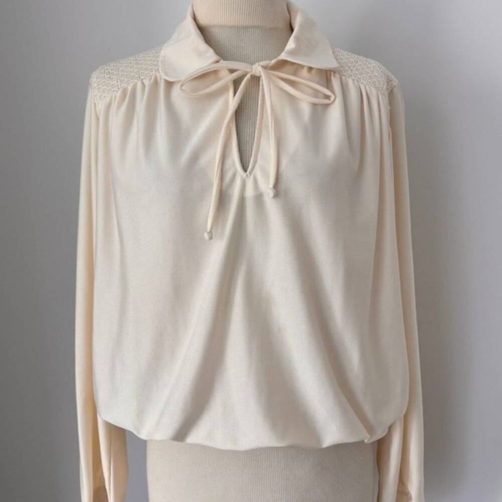 Vintage Peter Pan Collar knit shoulder smocking Shirt in Cream